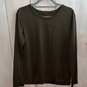 Lululemon Swiftly-size 10